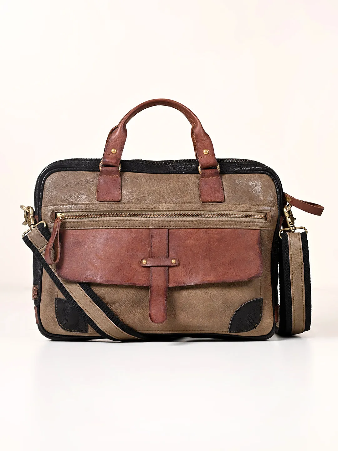 Art N Vintage Winger : Olive With Black Real Leather Laptop Bag