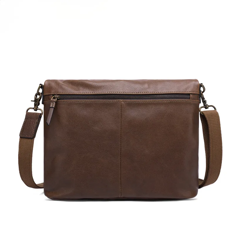 Retro Men's Leather Crossbody Bag M-8121