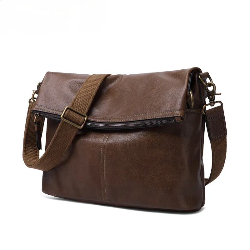 Retro Men's Leather Crossbody Bag M-8121